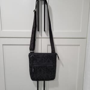 Thirty One Shoulder Bag Purse in  Retired Black Parisian Jaquard